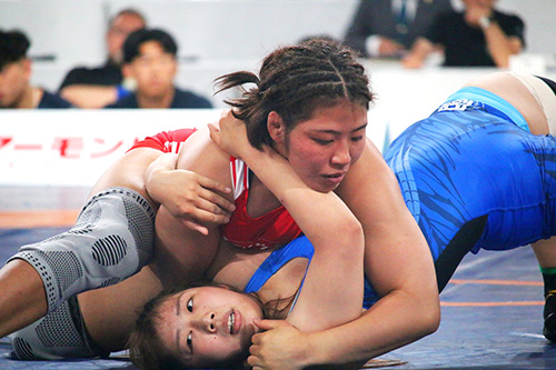 日本代表レスリング　2013年　アジア大会激レアモデル 石井 亜海さん│活動紹介│大泉町スポーツ施設